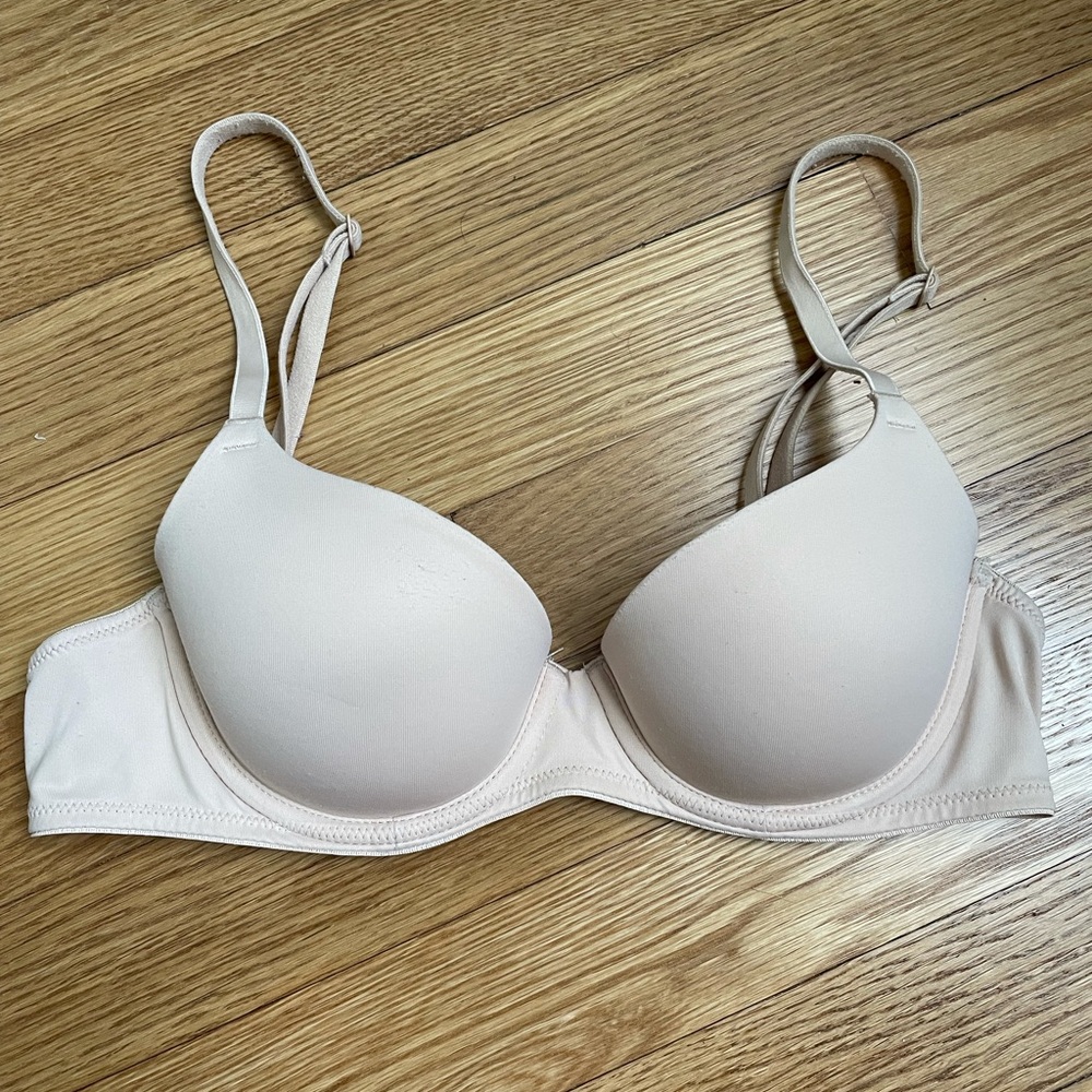 PINK Wear Everywhere Lightly Lined Bra